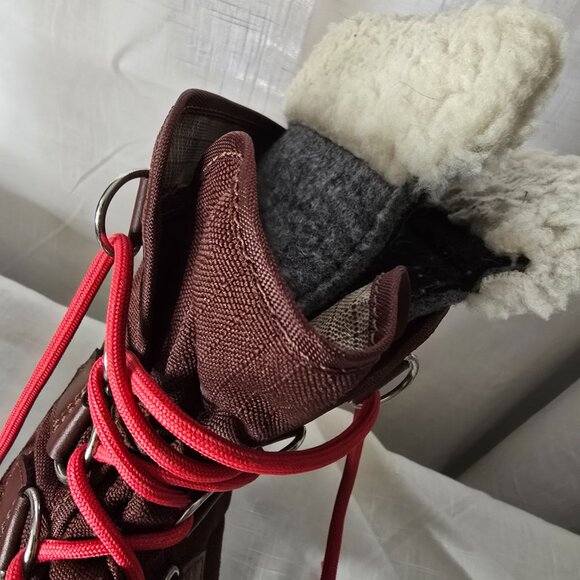 Sorels size 9 - Picture 10 of 12